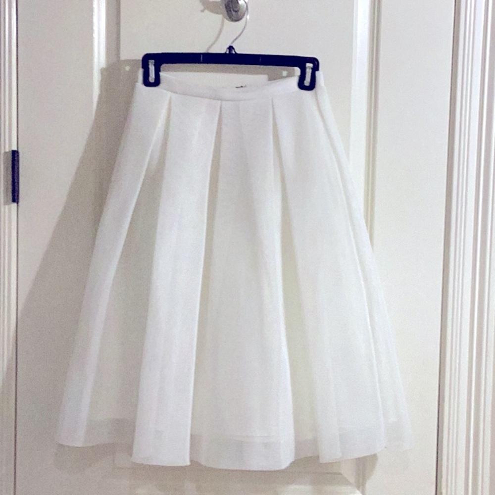 Soprano Classic White Midi Skirt